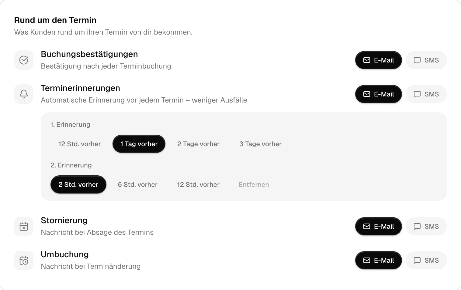 Einstellungen → Benachrichtigungen im Beispielsalon, Karte „Rund um den Termin“: Buchungsbestätigungen, Terminerinnerungen mit 1. Erinnerung „1 Tag vorher“ und 2. Erinnerung „2 Std. vorher“, Stornierung, Umbuchung – je mit E-Mail und SMS